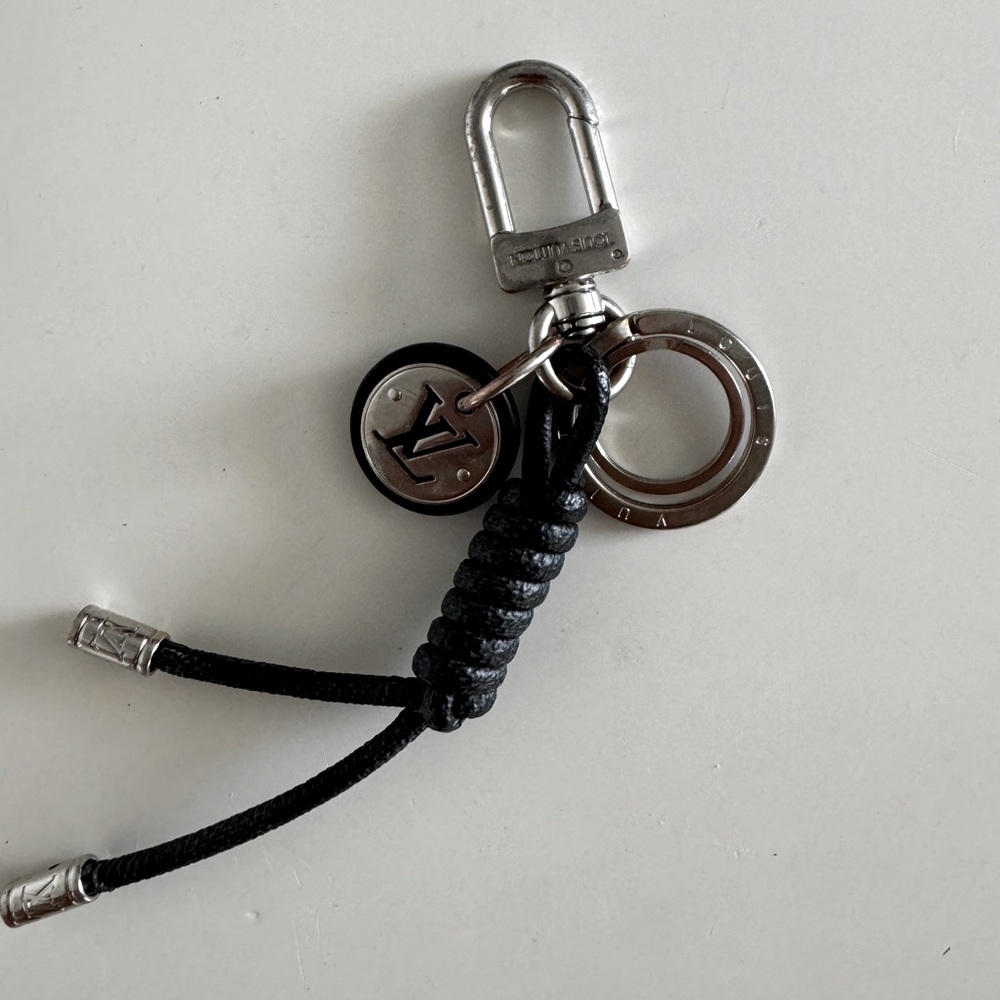 Louis Vuitton Key Holder Keychain Key Charm